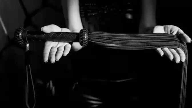 【西檬之家】S属性解析：BDSM圈中Dominant与Sub的核心定义